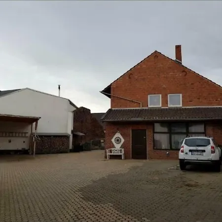 Lejlighed In Ruhiger Hoflage Auf Dem Land *